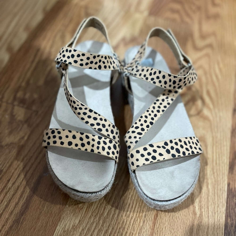 Dolce vita sandal